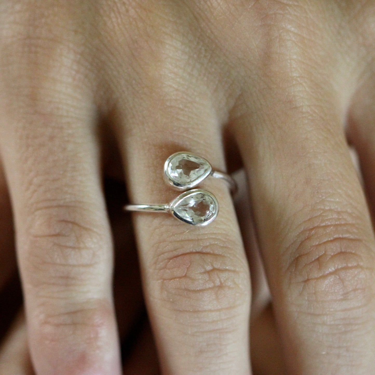 Cross Over Ring