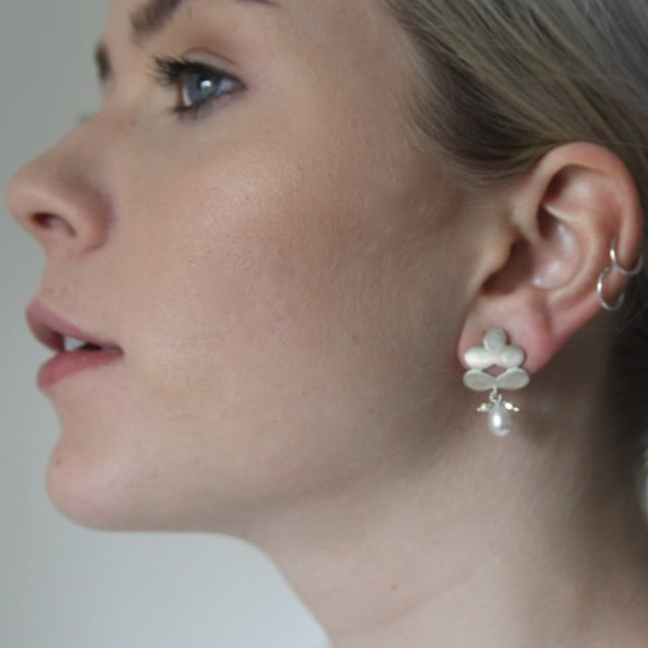 Flower Earrings -Fresh Water Pearls