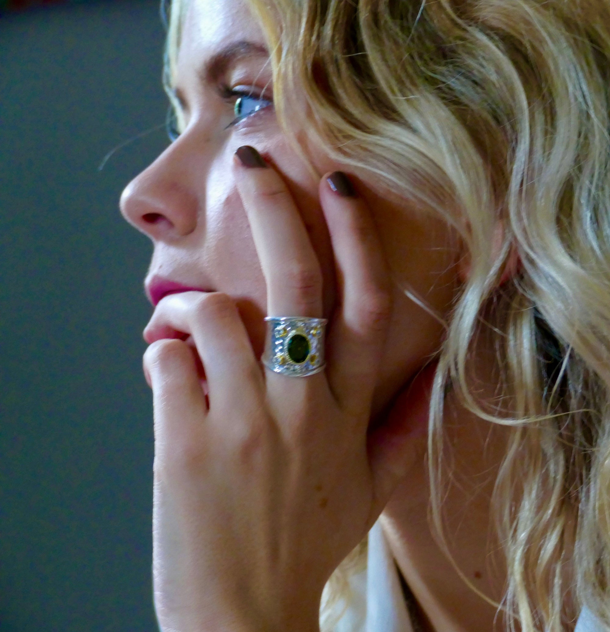 Costanza ring in silver, tourmaline and white topaz with a touch of gold