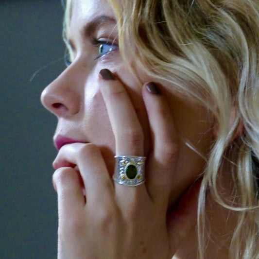 Costanza Ring - size O/P available